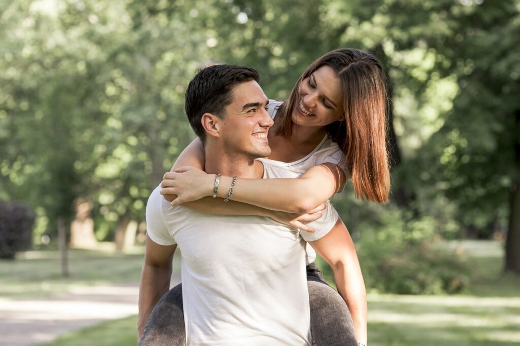 Redescobrindo o romance: como surpreender seu parceiro todos os dias